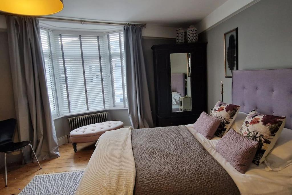 Stylish Townhouse 15 Mins To Laines & Seafront Villa Brighton Exterior photo